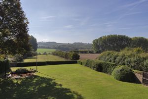 Photo 28- click for photo gallery